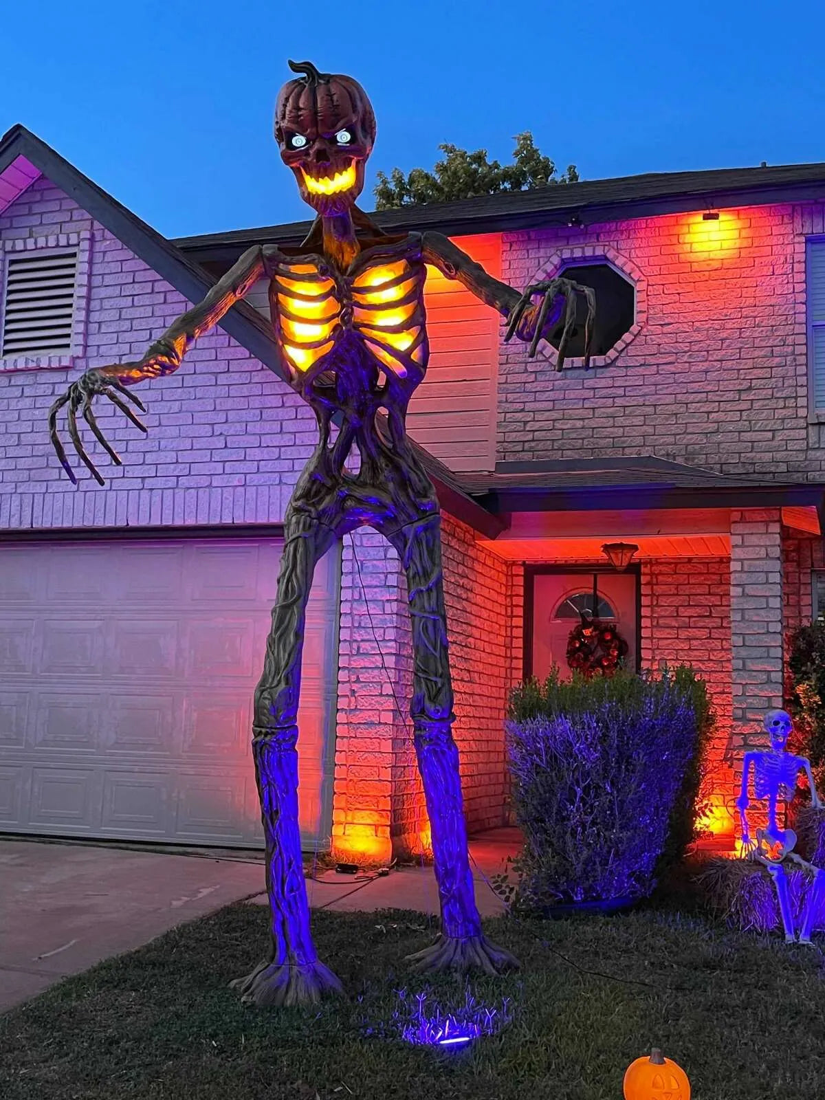 Last Day 60% OFF⏰️💀⚡Halloween Giant Skeleton Decor 🎃🔥